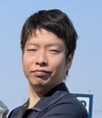 横野 孝典